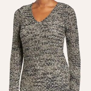 NIC+ZOE Marled Black and Cream V-Neck Sweater
